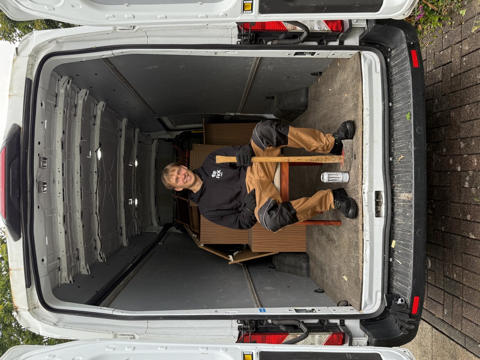 FKK-Objektservice Team beim Möbeltransport
